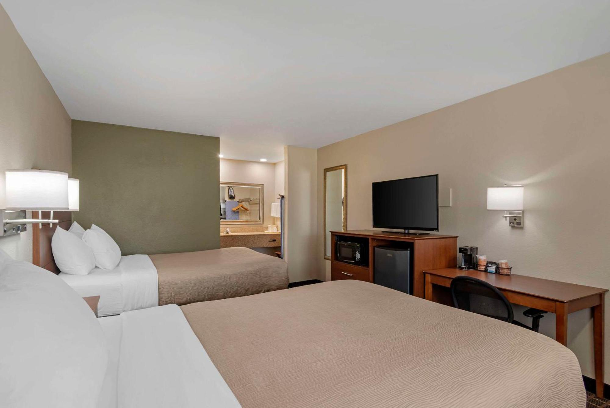 Quality Inn & Suites Morrow Atlanta South Ngoại thất bức ảnh
