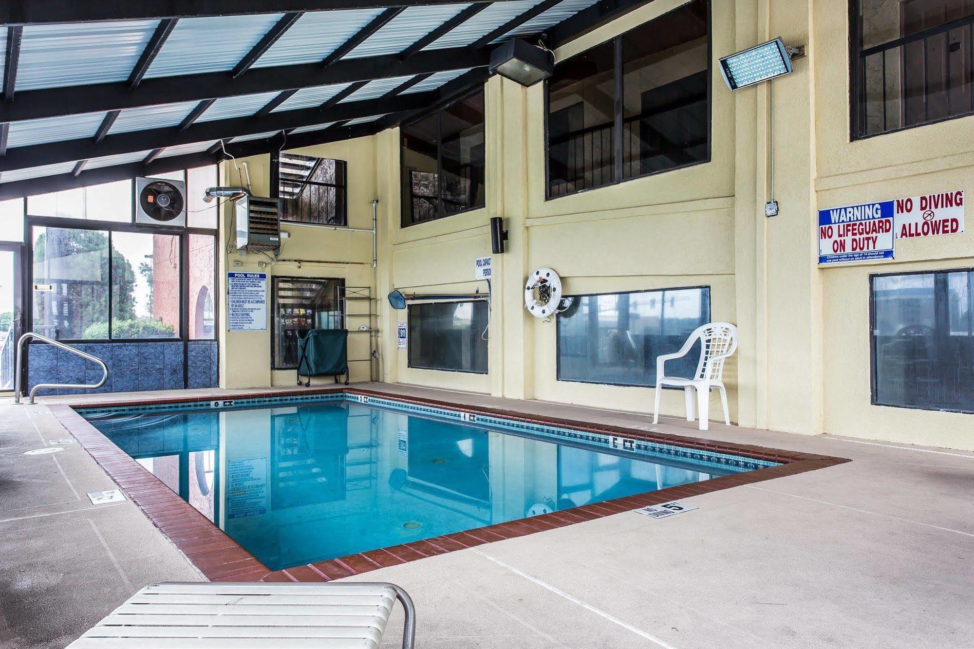 Quality Inn & Suites Morrow Atlanta South Ngoại thất bức ảnh